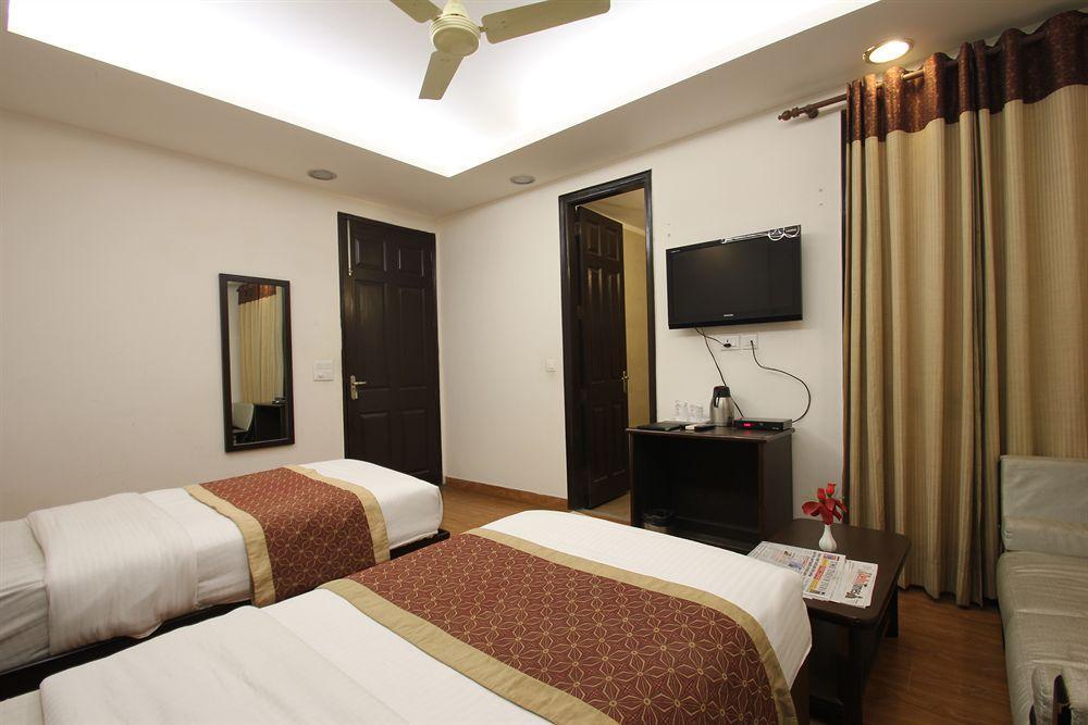 Hermitage By The Cosy Hotels Near Lotus Temple Nueva Delhi Exterior foto